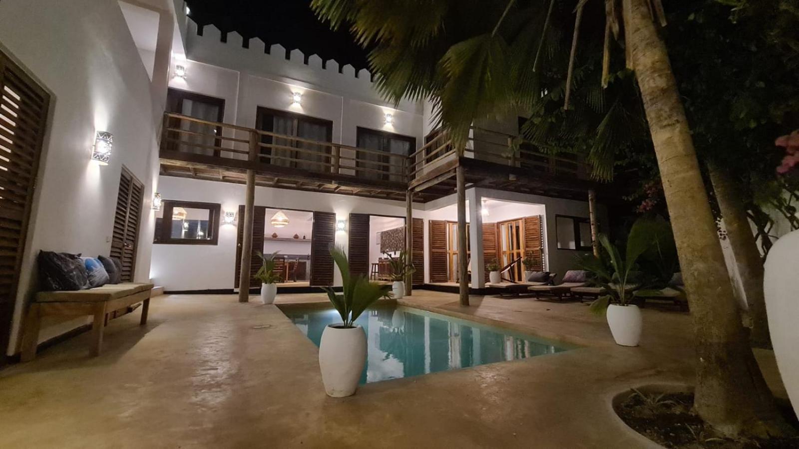 גאמביאני Kholle Villa מראה חיצוני תמונה